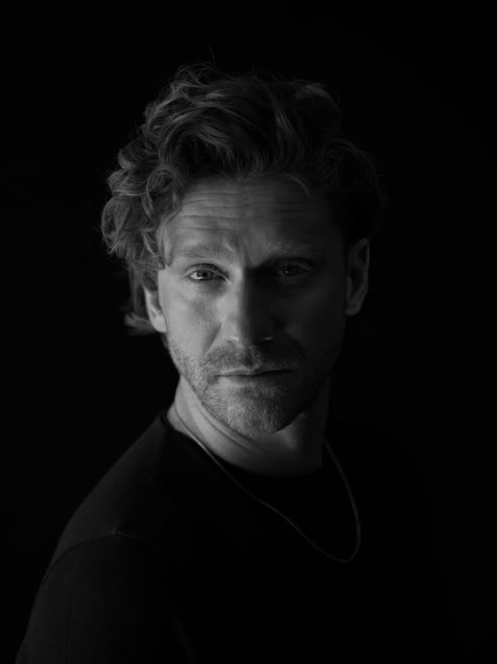 Portrait 1